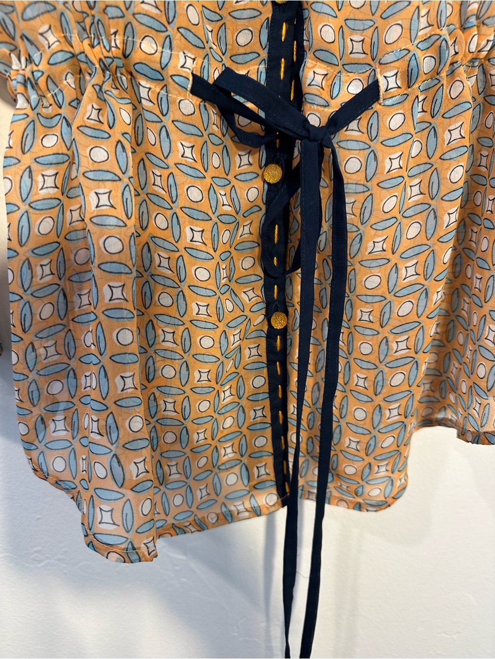 Anthropology NIC & Mo Navy and Peach lightweight blouse - Picture 3 of 16